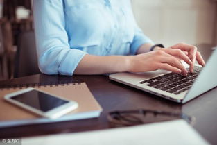 計算機軟件開發的飛速發展與硬件演進的對比